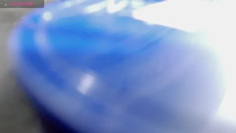 dulce2415 online show from May 6, 2026, 2:08 am