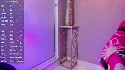 Snapshot of dulce__fiore07 chatting on September 16, 2025, 12:28 pm dulce__fiore07 online show from September 16, 2025, 12:28 pm