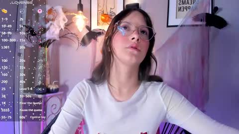 Snapshot of dulce__fiore07 chatting on October 29, 2025, 1:35 pm dulce__fiore07 online show from October 29, 2025, 1:35 pm