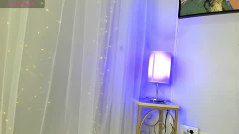 dulce__fiore07 online show from June 17, 2026, 12:07 pm