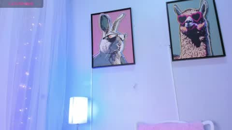 dulce__fiore07 online show from June 20, 2026, 12:08 pm