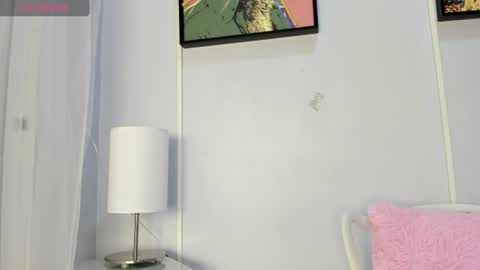 dulce__fiore07 online show from June 23, 2026, 12:03 pm