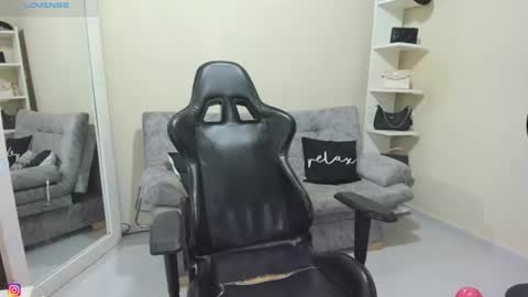 Snapshot of dulce_alice_ chatting on July 25, 2026, 1:41 pm ALICE online show from July 25, 2026, 1:41 pm