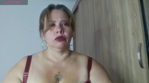 Im Dulce online show from May 6, 2026, 6:35 pm
