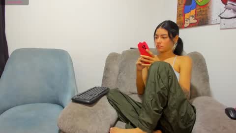 dulce_and_lion online show from September 20, 2025, 3:29 am