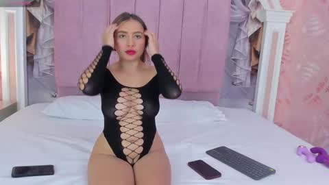 Snapshot of dulce_girls chatting on March 25, 2026, 11:38 am Dulce online show from March 25, 2026, 11:38 am