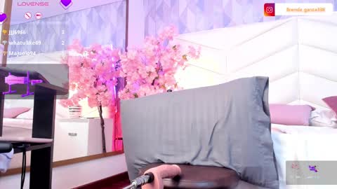 Snapshot of dulce_hiil_ chatting on March 5, 2025, 2:03 am    Monday 5-2 am From Tuesday to Friday5-1 am Colombia time online show from March 5, 2025, 2:03 am