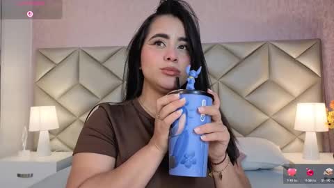 Snapshot of dulce_hiil_ chatting on September 8, 2025, 7:57 pm    Monday 5-2 am From Tuesday to Friday5-1 am Colombia time online show from September 8, 2025, 7:57 pm