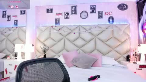 Snapshot of dulce_hiil_ chatting on October 25, 2025, 7:08 pm    Monday 5-2 am From Tuesday to Friday5-1 am Colombia time online show from October 25, 2025, 7:08 pm
