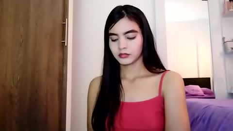 dulce_lucero online show from March 12, 2025, 5:07 pm