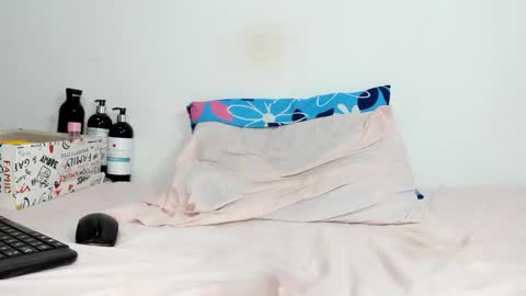 dulce online show from March 21, 2026, 8:19 am