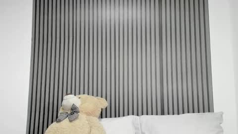 Dulce  online show from October 3, 2025, 1:30 pm