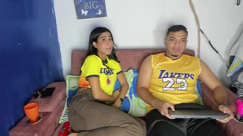 dulceamor10 online show from September 9, 2025, 8:30 pm