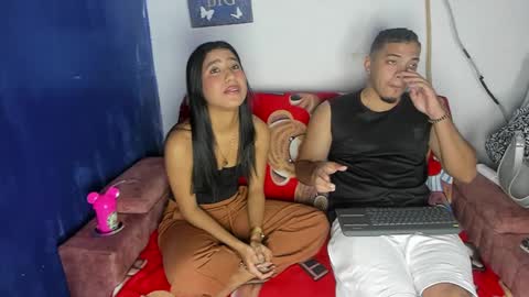dulceamor10 online show from September 10, 2025, 10:32 pm