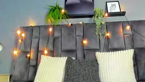 Snapshot of dulceaurora_ chatting on July 13, 2026, 1:08 am DULCE AURORA online show from July 13, 2026, 1:08 am