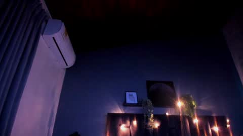 Snapshot of dulceaurora_ chatting on July 31, 2026, 2:44 am DULCE AURORA online show from July 31, 2026, 2:44 am