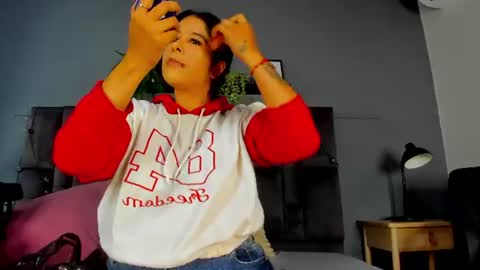 Snapshot of dulceaurora_ chatting on August 7, 2026, 10:39 am DULCE AURORA online show from August 7, 2026, 10:39 am