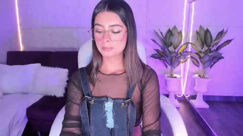 Dulce  online show from February 10, 2026, 8:13 pm