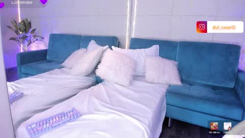 Dulce  online show from March 12, 2026, 8:26 pm