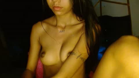 dulcelatina222 online show from November 28, 2025, 12:46 am