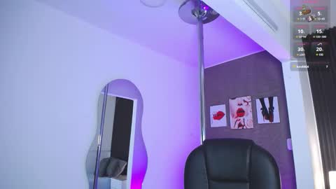 Dulce Rose online show from October 30, 2025, 11:44 am