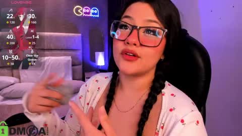 Snapshot of dulcerose01 chatting on April 23, 2026, 12:29 pm Dulce Rose online show from April 23, 2026, 12:29 pm