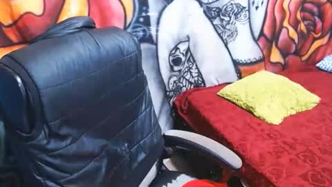 dulcesdemaria online show from January 16, 2026, 9:30 pm