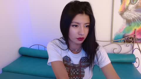 Dulce  online show from December 17, 2024, 5:04 pm