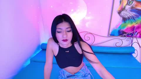 Dulce  online show from February 8, 2025, 4:25 pm