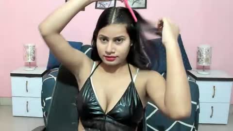dumble_doree online show from July 26, 2026, 2:42 am