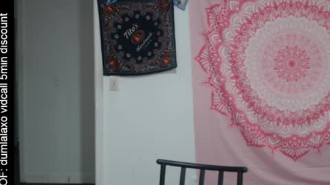 the only advantage you have over me is that u can kiss my ass and i cant  online show from June 3, 2026, 3:50 pm