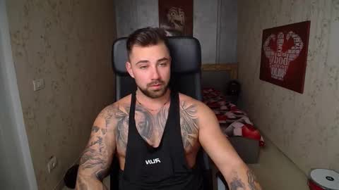 Snapshot of duncanstones chatting on December 18, 2024, 5:31 pm DuncanStone online show from December 18, 2024, 5:31 pm