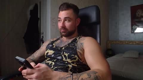 Snapshot of duncanstones chatting on January 3, 2025, 8:01 pm DuncanStone online show from January 3, 2025, 8:01 pm