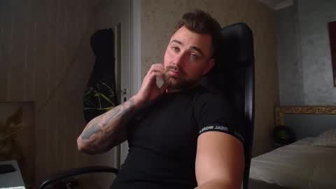 Snapshot of duncanstones chatting on January 4, 2025, 7:44 pm DuncanStone online show from January 4, 2025, 7:44 pm