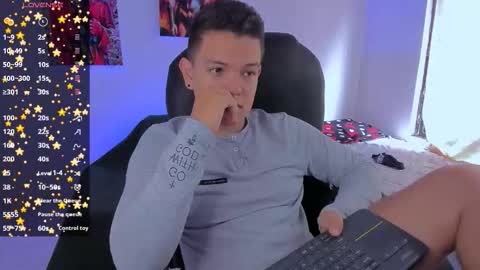 Snapshot of dunkan_kravitz chatting on October 3, 2025, 2:25 pm Dunkan Kravitz online show from October 3, 2025, 2:25 pm