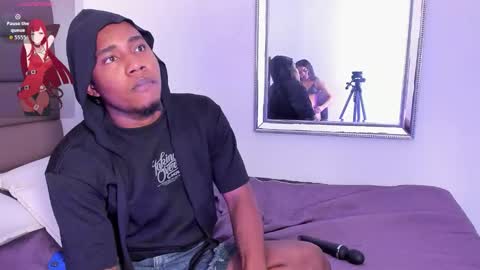 Snapshot of duo69sexual chatting on September 19, 2025, 7:36 pm duo69sexual online show from September 19, 2025, 7:36 pm