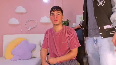 Duolistt  online show from February 2, 2026, 11:31 am