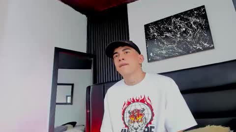 Thomas and Noah online show from October 14, 2025, 7:36 pm