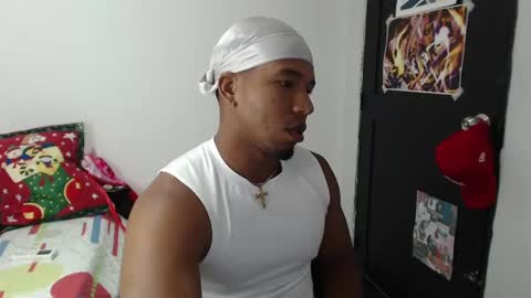 Snapshot of duragpapii chatting on January 26, 2025, 12:48 am DuragPapi online show from January 26, 2025, 12:48 am