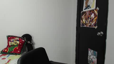 Snapshot of duragpapii chatting on February 7, 2025, 11:55 pm DuragPapi online show from February 7, 2025, 11:55 pm