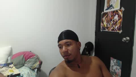 Snapshot of duragpapii chatting on March 4, 2025, 6:29 pm DuragPapi online show from March 4, 2025, 6:29 pm