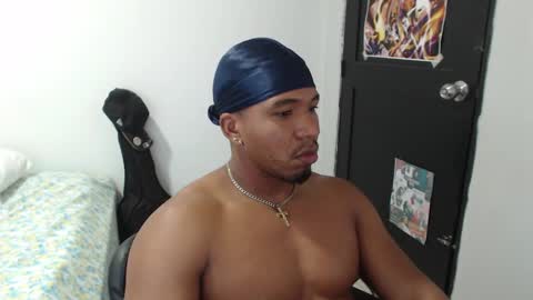 Snapshot of duragpapii chatting on March 11, 2025, 11:37 pm DuragPapi online show from March 11, 2025, 11:37 pm