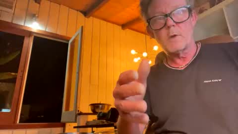 Snapshot of durakbrina chatting on September 27, 2025, 3:33 am Durakbrina online show from September 27, 2025, 3:33 am