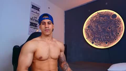 duran_dhikol1 online show from June 14, 2026, 11:18 pm