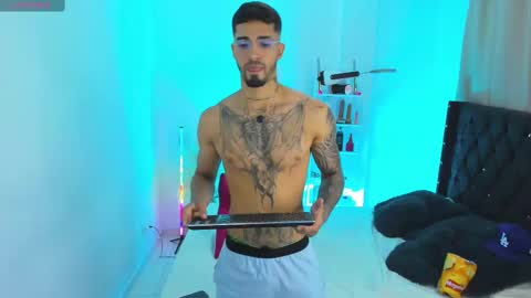 Duriel online show from September 24, 2025, 4:32 pm