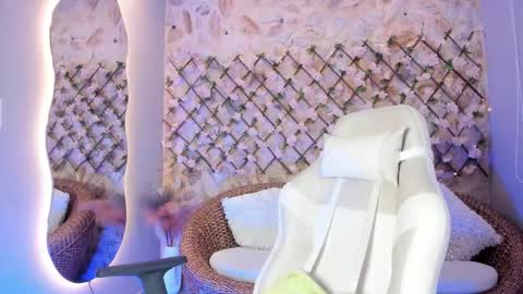 duskybeautyy online show from March 20, 2026, 2:44 pm