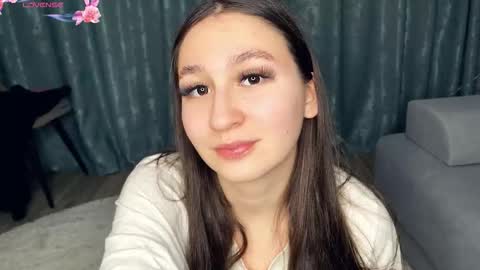 Annie online show from February 1, 2026, 4:05 pm