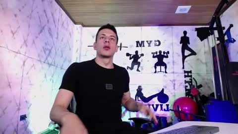 Dustin Sonne online show from January 7, 2026, 3:31 am