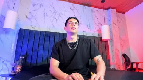Dustin Sonne online show from May 4, 2026, 3:35 am