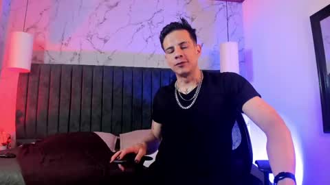 Dustin Sonne online show from May 13, 2026, 3:48 am